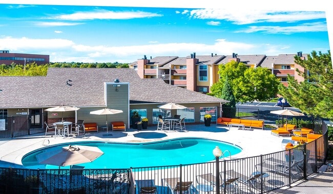 Verona Apartment Homes in Littleton, CO - Building Photo - Building Photo