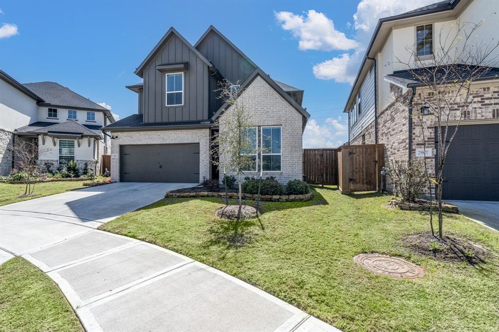 25803 Rippey Gln Dr in Katy, TX - Building Photo