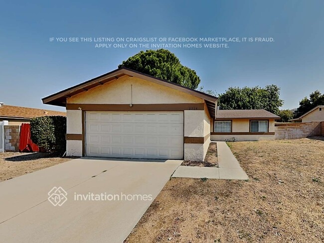 property at 2714 Lomita Pl