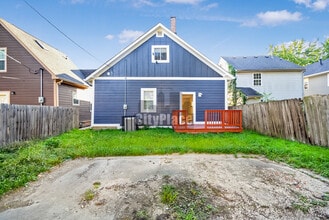 2224 N Kenwood Ave in Indianapolis, IN - Building Photo - Building Photo