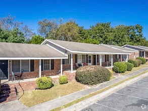 Linkwood Manor in Macon-Bibb, GA - Foto de edificio - Building Photo