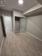 750 Whitlock Ave in Milton, ON - Building Photo - Building Photo