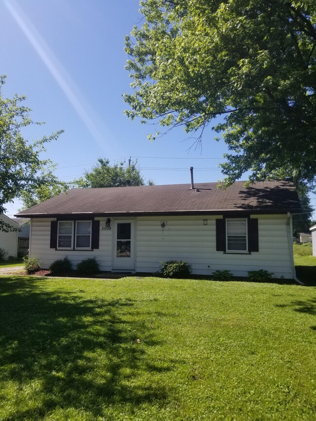property at 2009 W 68th St