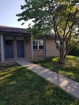 806 Demaret Dr in Columbia, MO - Building Photo