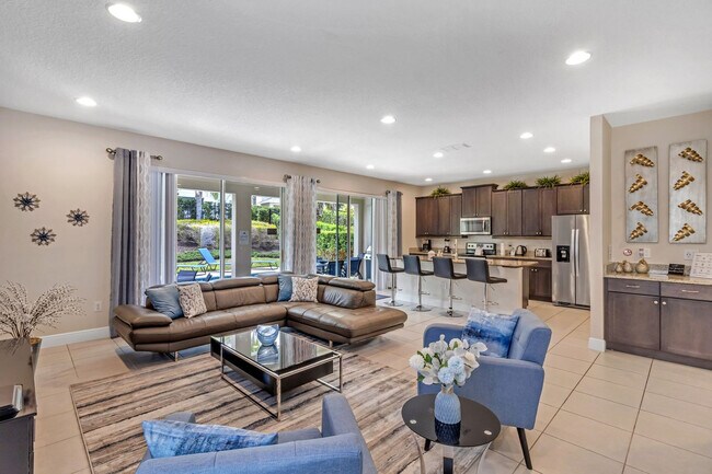 7462 Marker Ave in Kissimmee, FL - Building Photo - Building Photo