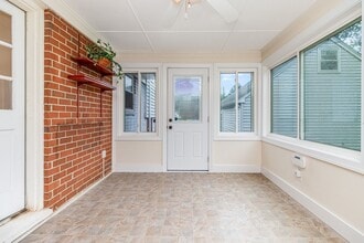 7 Norwood St in Kilmarnock, VA - Building Photo - Building Photo