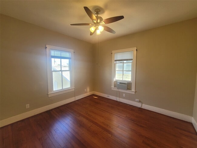 property at 610 16th St