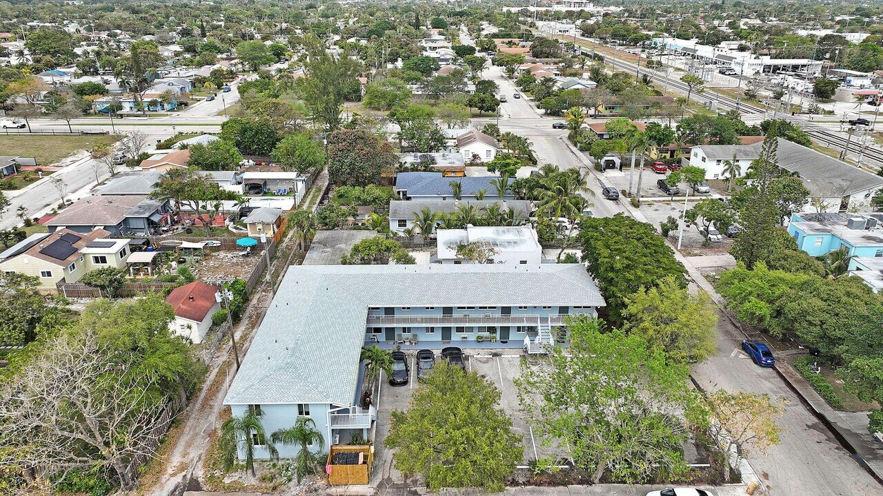 901 N F St in Lake Worth Beach, FL - Building Photo