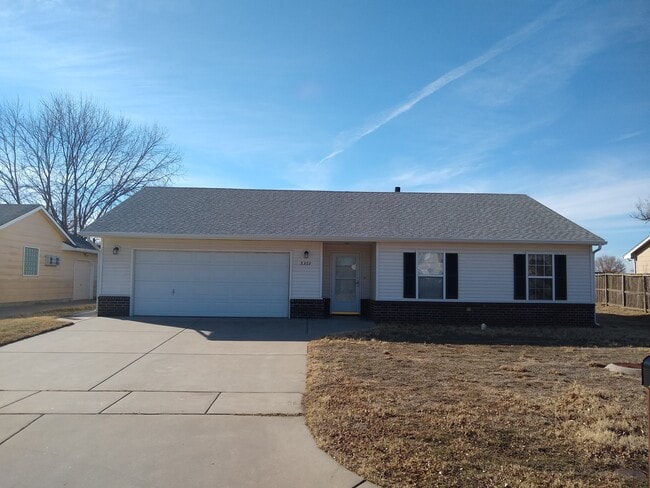 5353 S Mosley St in Wichita, KS - Foto de edificio - Building Photo