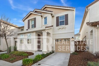 3786 Samuelson Way in Sacramento, CA - Building Photo - Building Photo