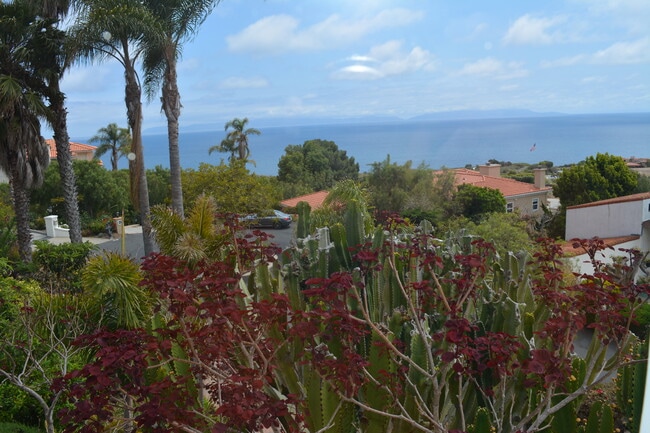 property at 32415 Aqua Vista Dr