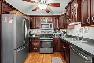 30745 Iroquois Dr in Warren, MI - Building Photo - Building Photo