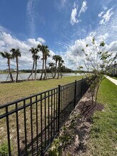 4718 Longwood Lk Sq in Westlake, FL - Building Photo - Building Photo