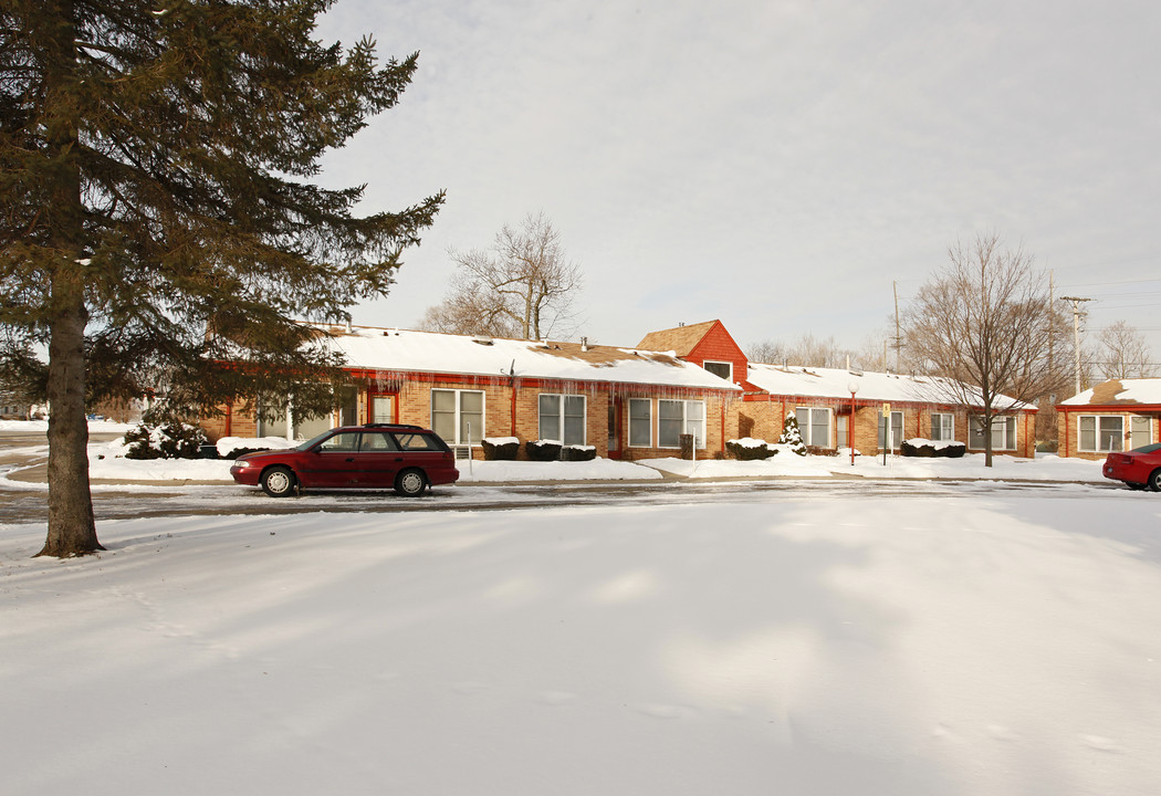 Reverend Hugh F Conklin Retiree Center in Pinckney, MI - Building Photo