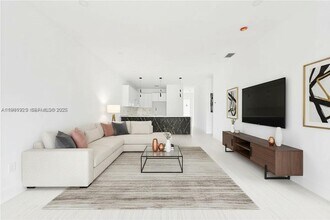 10745 SW 217th St in Goulds, FL - Building Photo - Building Photo