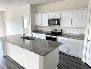 600 Crestridge Dr in Lavon, TX - Building Photo - Building Photo