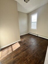 166 Armstrong Ave in Jersey City, NJ - Building Photo - Building Photo