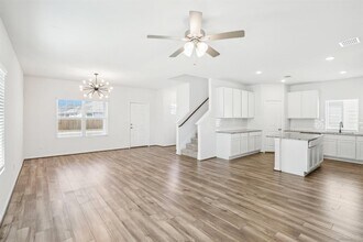183 Shenandoah Dr in Kyle, TX - Building Photo - Building Photo