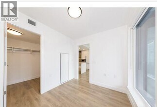 4711 Hazel St in Burnaby, BC - Building Photo - Building Photo