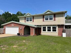 4528 River Ranch Rd in Milton, FL - Building Photo