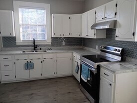 1137 Paxton St in Danville, VA - Building Photo