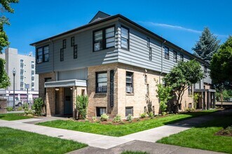 1225 Chemeketa St NE in Salem, OR - Building Photo - Building Photo