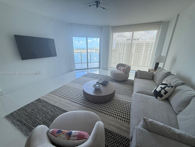 property at 17301 Biscayne Blvd