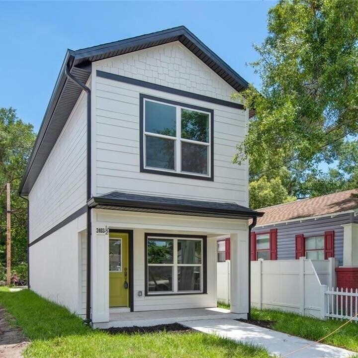 2403 E 19th Ave in Tampa, FL - Building Photo