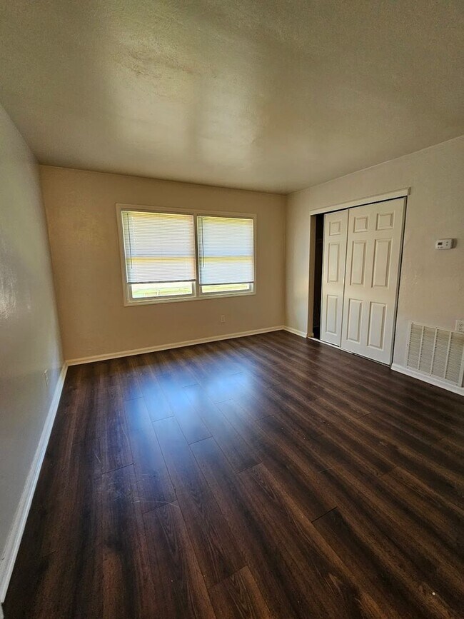 3607 Gum Rd in Portsmouth, VA - Building Photo - Building Photo