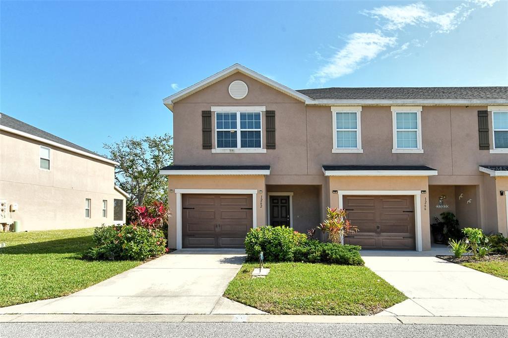 1262 Grantham Dr in Sarasota, FL - Building Photo