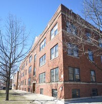1336 W Waveland Ave, Unit 1336-2 in Chicago, IL - Building Photo