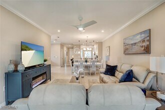 11790 Venetian Lagoon Dr in Ft. Myers, FL - Foto de edificio - Building Photo