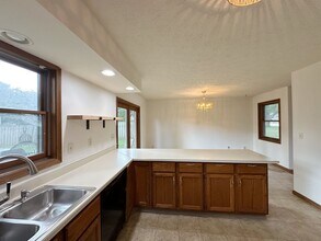 2313 Happy Hollow Rd in West Lafayette, IN - Foto de edificio - Building Photo