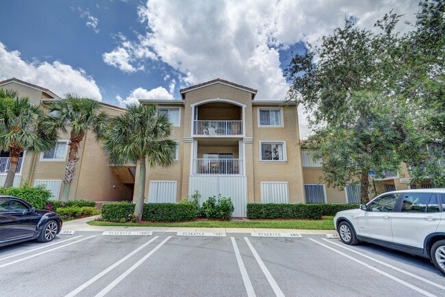 278 Village Blvd, Unit 8205
