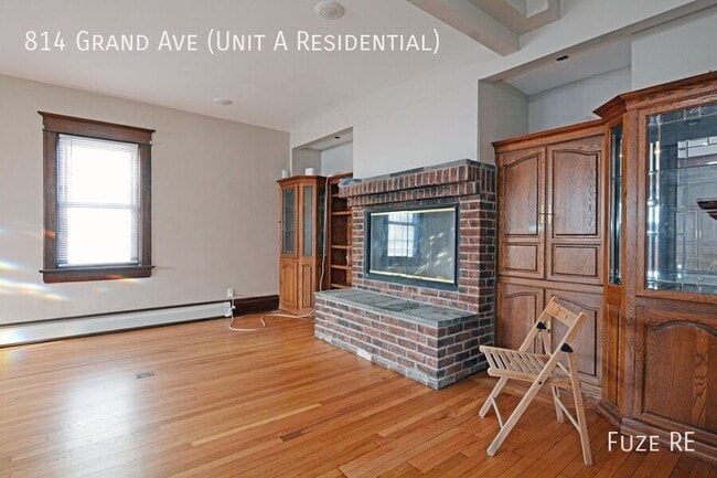 814 Grand Ave in St. Paul, MN - Building Photo - Building Photo