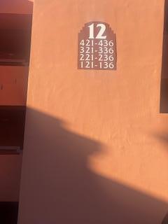 12212 N Paradise Vlg Pkwy S in Phoenix, AZ - Foto de edificio - Building Photo