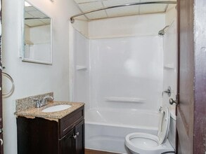 1418 Lenz Ave in Ambridge, PA - Building Photo - Building Photo