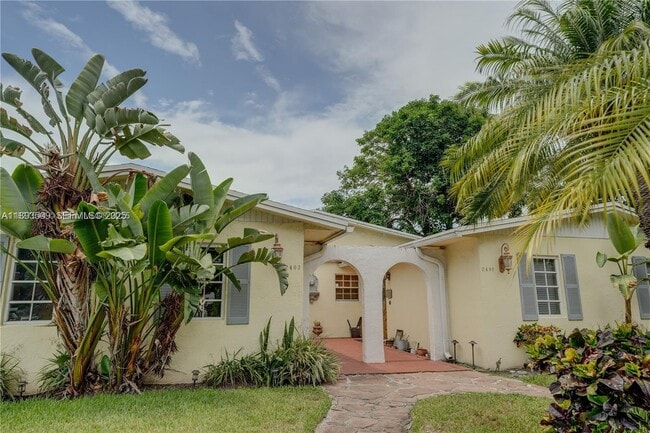 property at 2401 SW 58th Manor