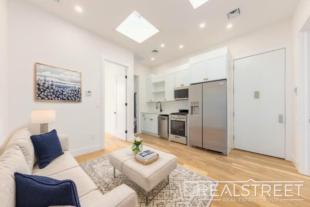 Marconi Place in Brooklyn, NY - Building Photo