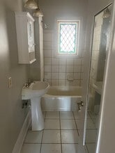 420 N Ash St in Guthrie, OK - Building Photo - Building Photo