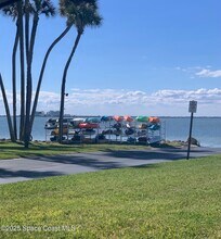 181 Cape Shores Cir in Cape Canaveral, FL - Building Photo - Building Photo