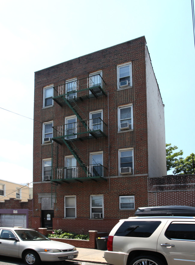 972 63rd St in Brooklyn, NY - Building Photo - Building Photo