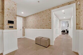 103 E Chestnut St in Chicago, IL - Building Photo - Building Photo