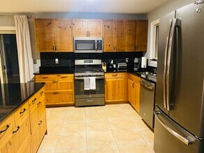 43511 Hanford Rd in Canton Township, MI - Building Photo - Building Photo