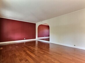 5549 Del Oro Dr in San Jose, CA - Building Photo - Building Photo