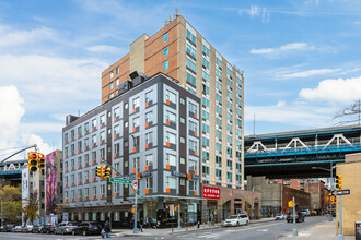 Madison Tower in New York, NY - Foto de edificio - Building Photo