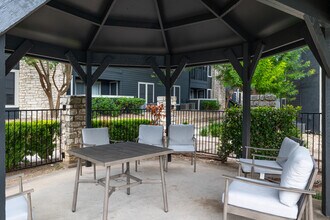 Tramor at Cannon Place in Austin, TX - Foto de edificio - Building Photo