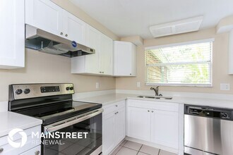 14623 Sunset Dr in Largo, FL - Building Photo - Building Photo