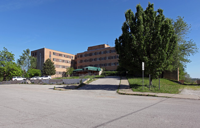 City View at St. Margarets Senior Living in Kansas City, KS - Foto de edificio - Building Photo