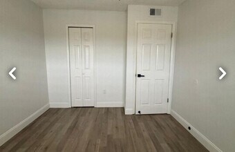 836 Sky Lake Cir in Orlando, FL - Building Photo - Building Photo